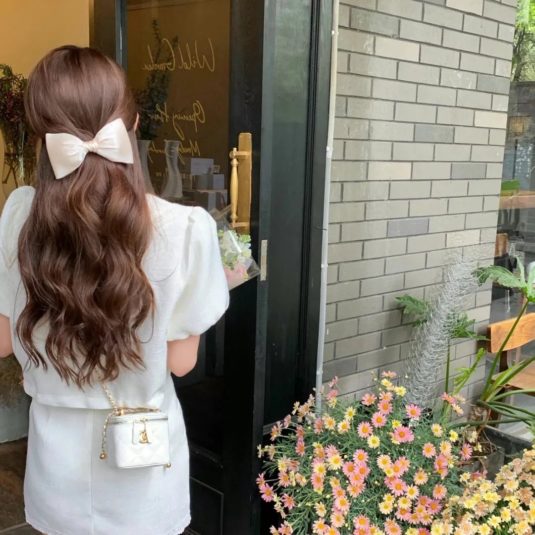 男人与婴儿
